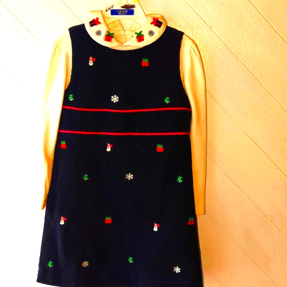 Heartstrings Girls 2 piece Christmas dress and top, size 5 pet free nosmok house